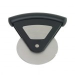 tăietor-de-pizza-useful-promotional-personalizat-negru